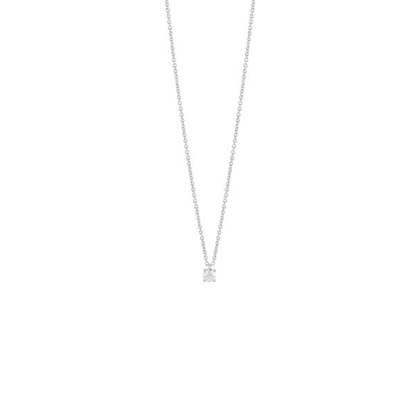 White gold necklace with diamond