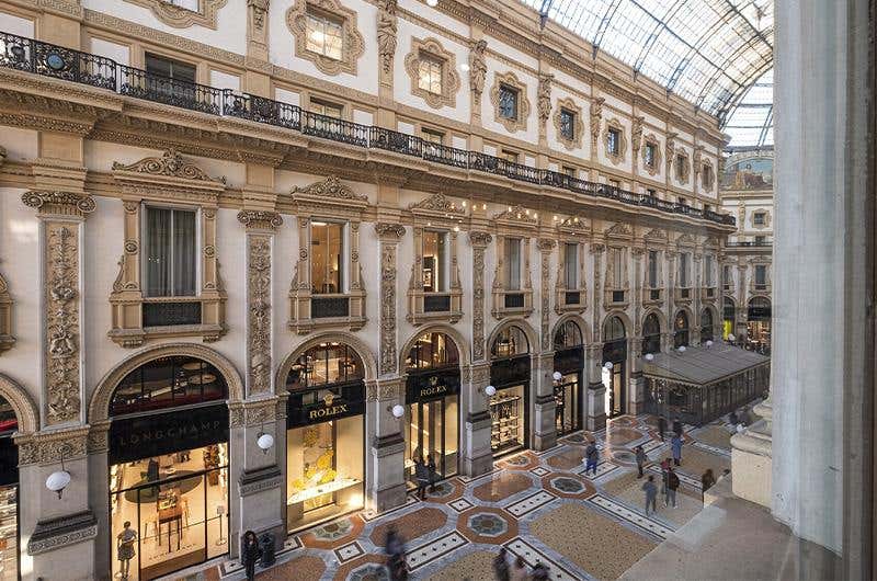 Rolex and Rocca: a new Boutique in Milan's Galleria Vittorio Emanuele II